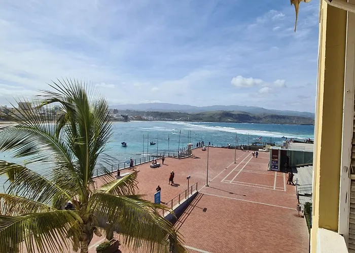 Francisco's * Las Palmas