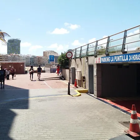 Francisco's Lejlighed *